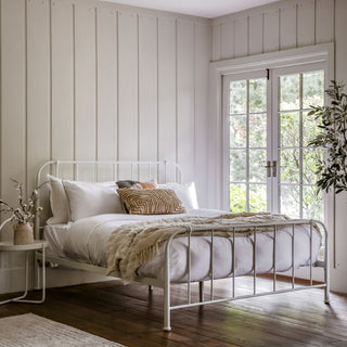 Loughton 135cm Double Bedstead Ivory