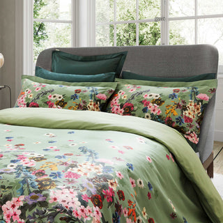 Ted Baker Antiquity Border Super King Duvet Cover Set