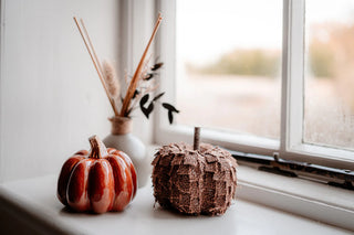 Small Burnt Orange Stoneware Pumpkin