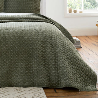 Attica Velvet Green Bedspread