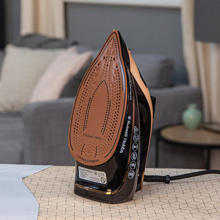 Russell Hobbs 2600W Copper Express Iron