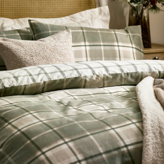 Braemar Check Super King Duvet Set Green/Natural