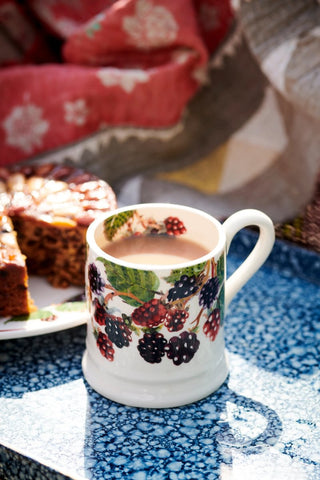 Blackberry 1/2 Pint Mug