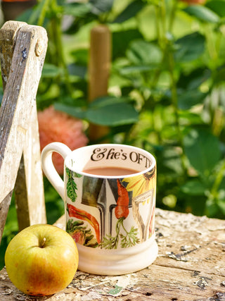 Dad Loves His Garden 1/2 Pint Mug