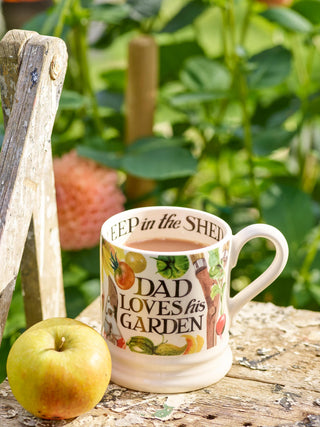 Dad Loves His Garden 1/2 Pint Mug