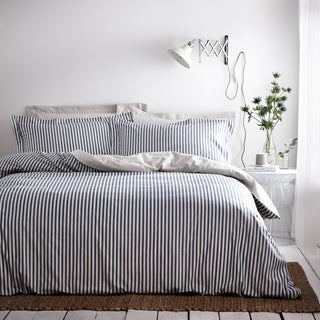 Hebden King Duvet Set Navy