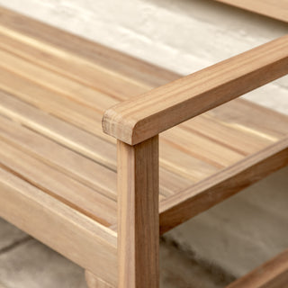 Gerani Bench
