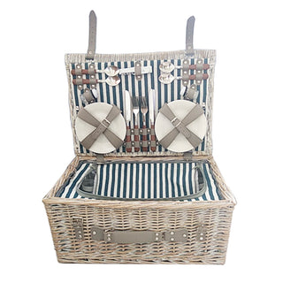 Traditional Picnic Hamper 4 Person