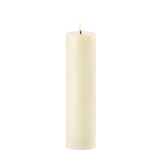 Uyuni Led Classic Pillar Candle Ivory 5.8 x 22cm