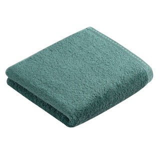 Winterberry Cosmos Guest Towel