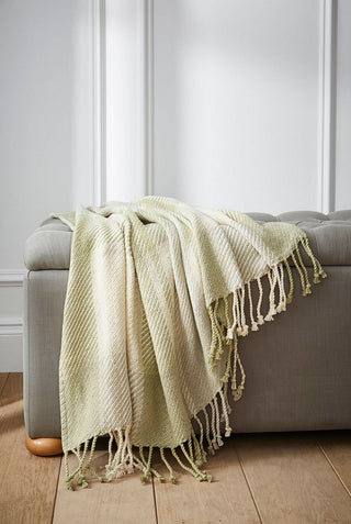 Dylan Hedgerow Throw