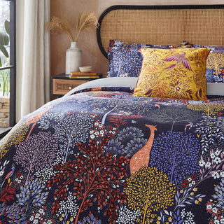 Giraffe's Sanctuary Double Duvet Set Navy