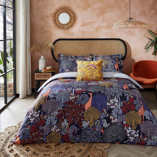 Giraffe's Sanctuary Double Duvet Set Navy