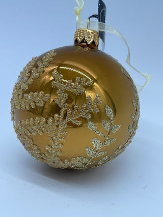 Gold Bauble with Gold Beaded Leaves